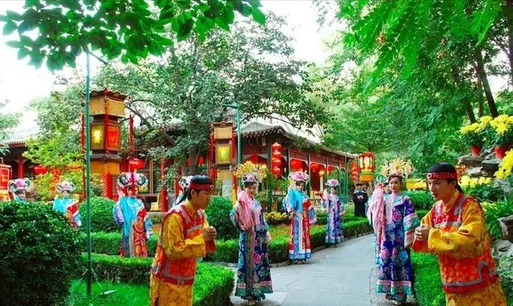 3-Day Beijing VIP Gourmet Private Tour with Acrobatic Show Option