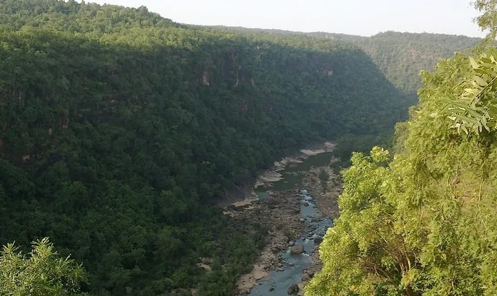 Pachmarhi Hill StationWildlife & Waterfalls from Bhopal
