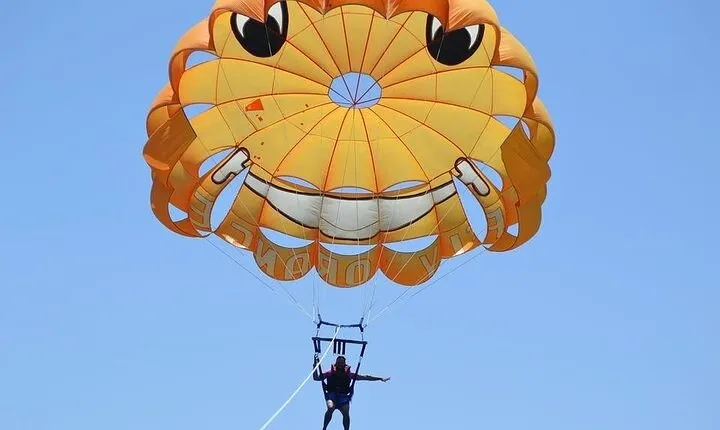 Parasailing Adventure in Hurghada