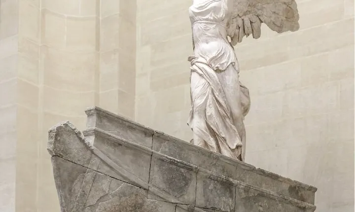 The Best of the Louvre Museum: Private Guided Tour