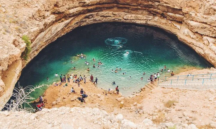Private Tour to Wadi Shab and Bimmah Sinkhole
