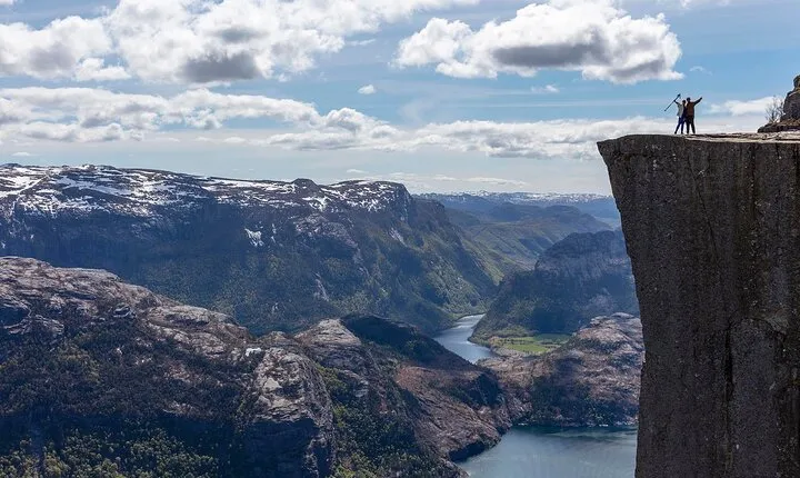 Preikestolen Hidden Trail Hike + Lunch and Canoe Trip