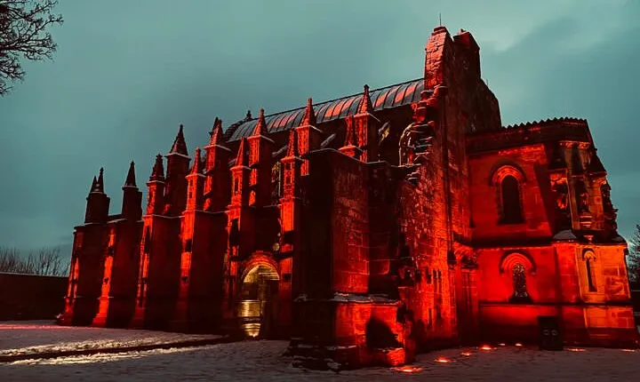 Private Day Trip to Stirling Castle, Kelpies and Rosslyn Chapel