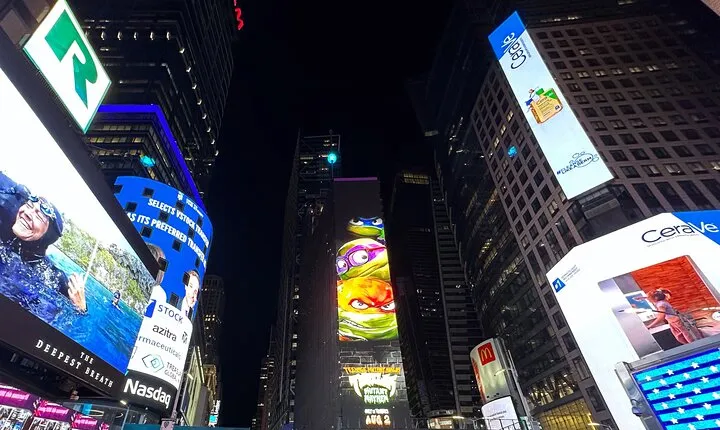 Times Square After Dark: the Red Light Secrets Unveiled