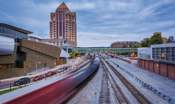Self-Guided Scavenger Hunt: A Big Lick Of Roanoke