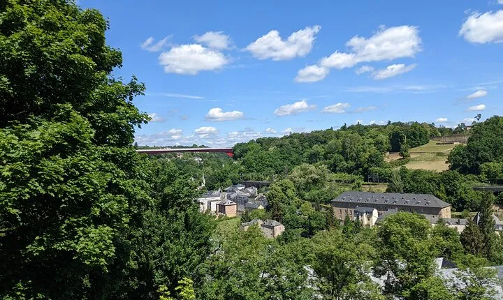 Luxembourg Guided Walking Tour in the city