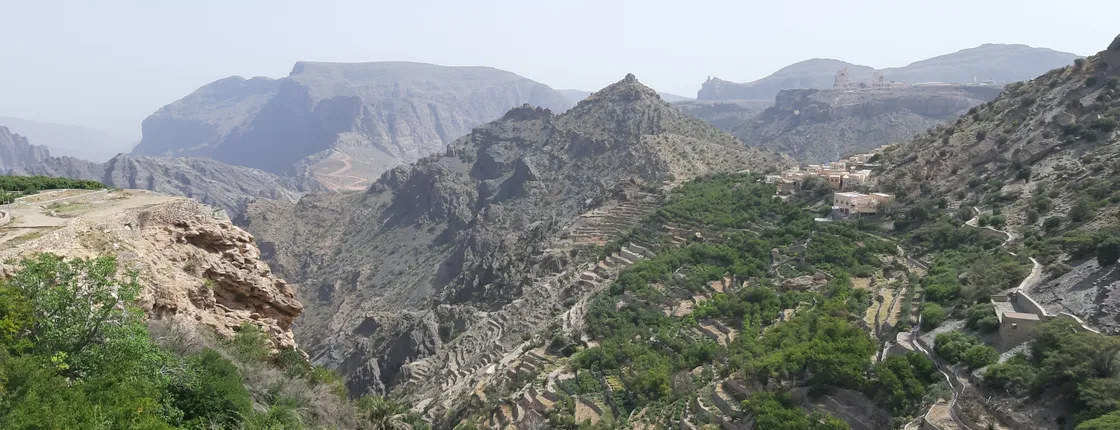 Jebel Akhdar tour with a local touch