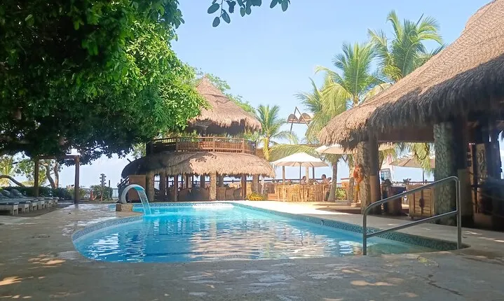 Experience 5 Charming Islands Golden Explorer