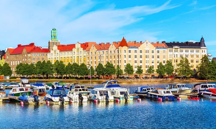 5-Day Cultural Capital Tour in Helsinki, Porvoo, and Tallinn