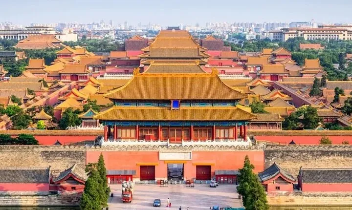 13-Day Guided Bullet Train Tour from Beijing to Chengdu