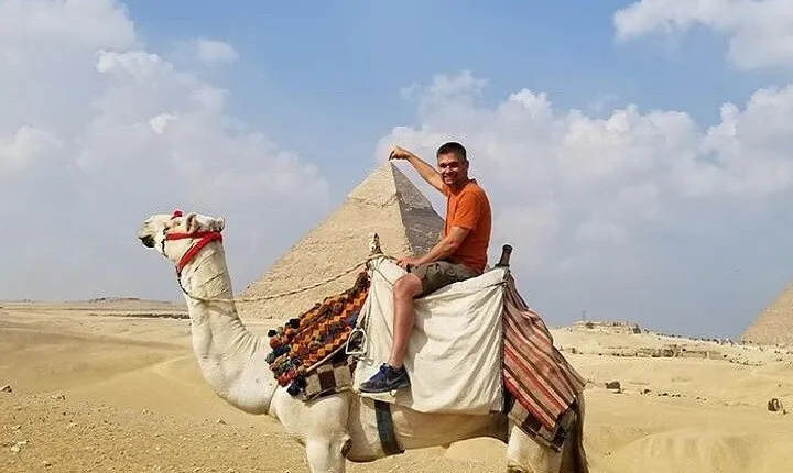 2 Days Private Guided Tours of Cairo and Giza with Free Cairo Airport Transfers