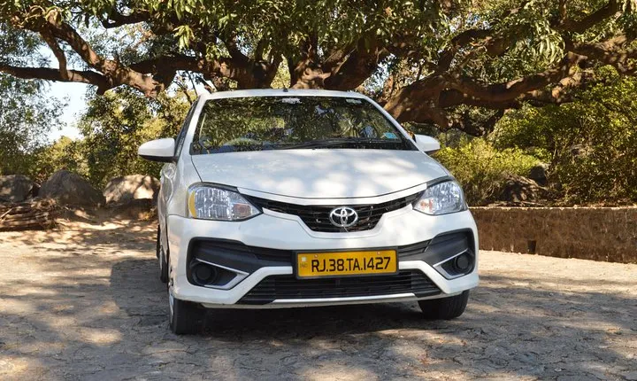 Private A/c Transfer Mount Abu to Ahmedabad ( 4 Seat A/c Sedan )