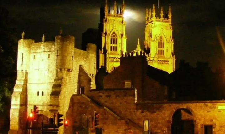 Private Ghost Tour of York