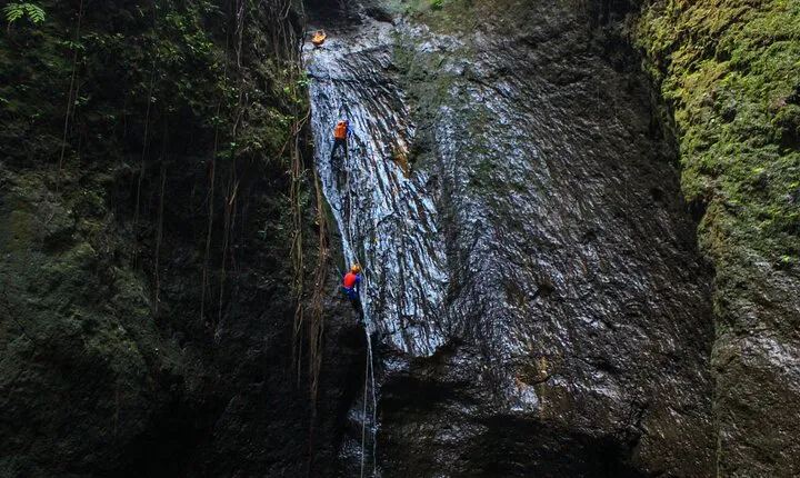 The Hidden Gorgeous Canyoning | Aling Canyon