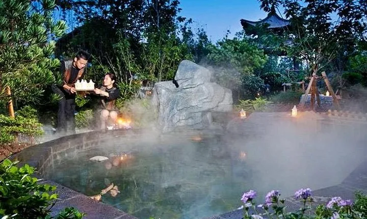 Nanjing Tangshan Hot Spring Spa Experience with Private Transfer