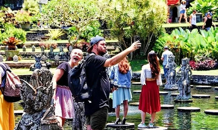 Private Full-Day Tour in Bali & FREE WIFI
