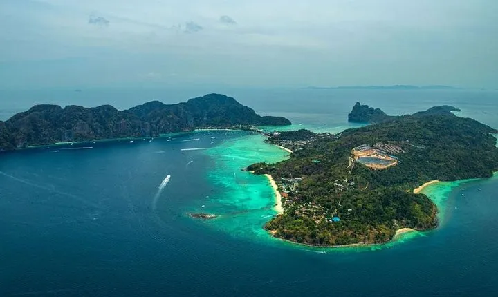 Phi Phi Islands Tour VIP Package By Phi Phi Cruiser From Phuket
