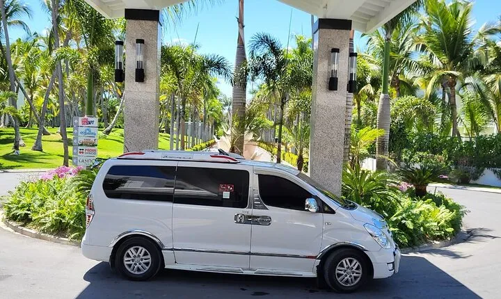 Private Transfer between Santo Domingo Airport and Punta Cana