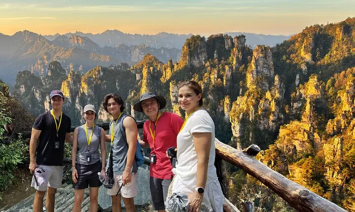Mini Group Day Tour to Zhangjiajie Forest Park & Avatar Mountains