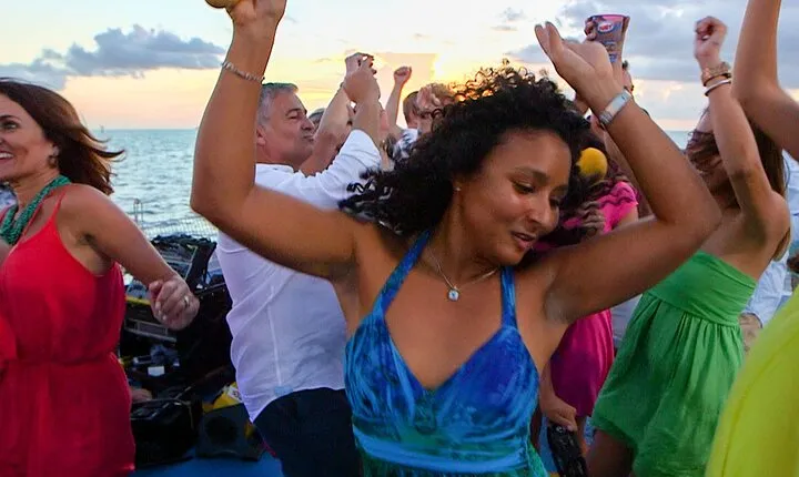 Key West Sunset Sail with Live Music, Drinks and Appetizers