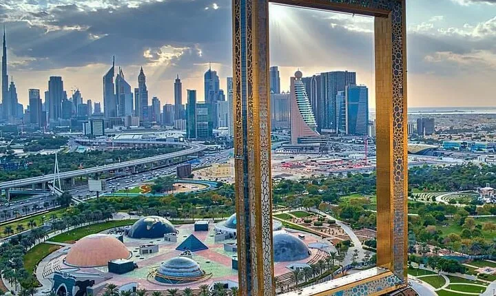 Dubai Frame