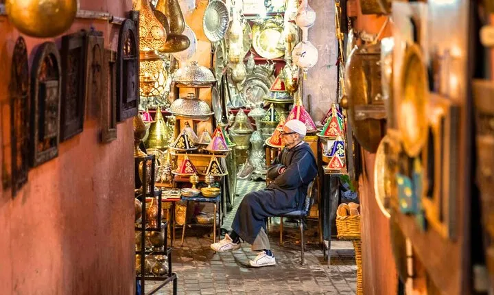 Casablanca Night Tour with Andalusian Dinner Show