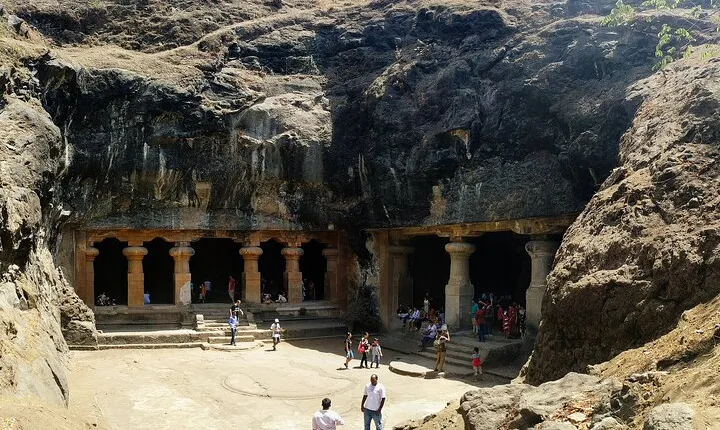 Elephanta Caves with City Tour of Mumbai