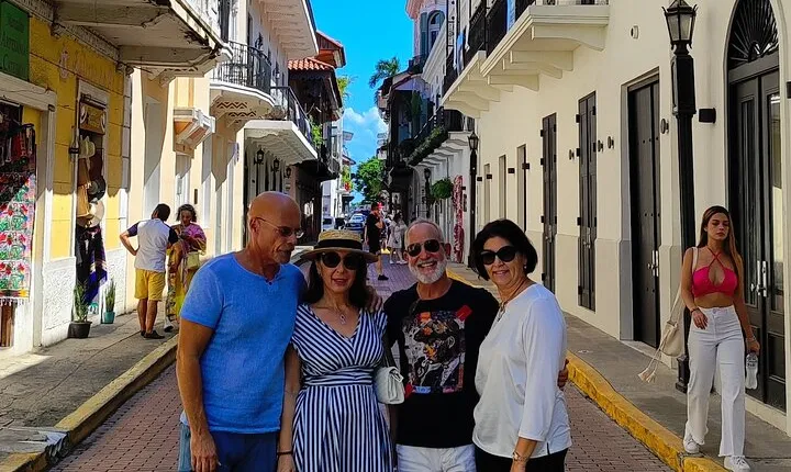 Panamá city & canal Private Tour like no other