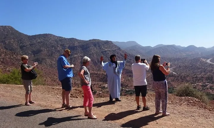1 day trip to the local berber village + Tagine cooking class