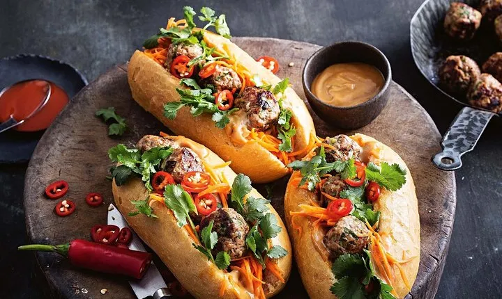 Hanoi Food Walking Tour