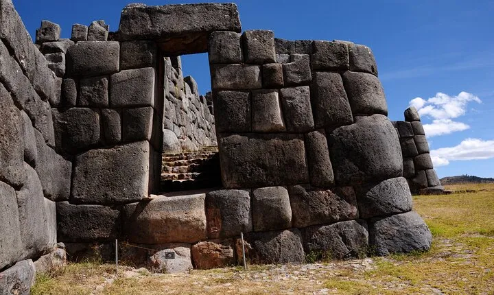 Sacsayhuaman Inca´s Temple, Tambomachay, Puca Pucara & Q`enqo Half-Day Tour