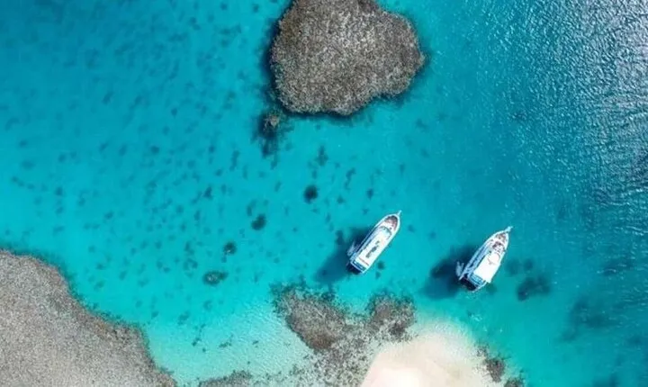Hamata and Qulaan Islands Boat Tour 3 stops Snorkeling And Lunch