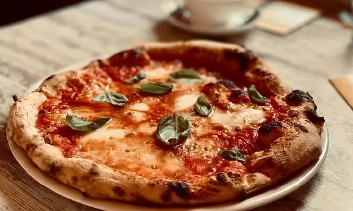 Pizza and Tiramisu Cooking Class in Rome, Piazza Navona
