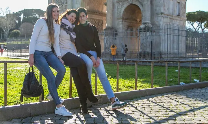 Private Walking Tour to Colosseum, Roman Forums and Pantheon