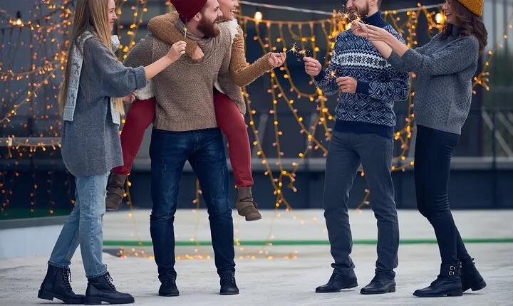 Austin’s Christmas Lights & Arts: A Yuletide Private Journey