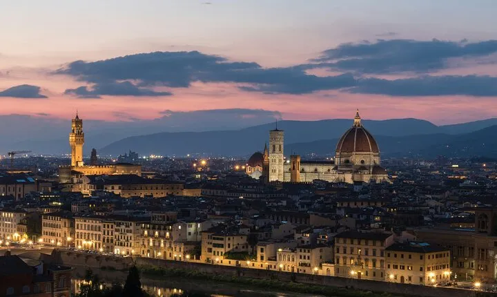 Panoramic walking tour in Florence with Vincenzo