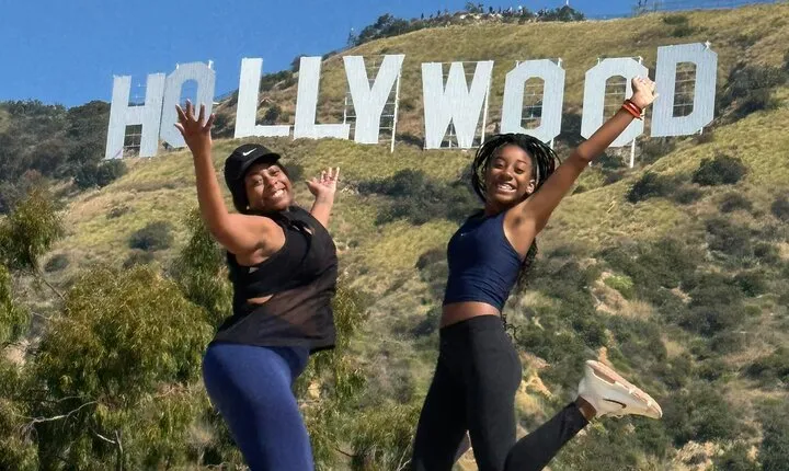 #1 Full Hollywood Sign Tour with Comedians & Their Dogs + Sunsets