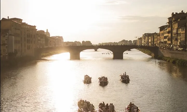 Florentine Gondola Boat Tour