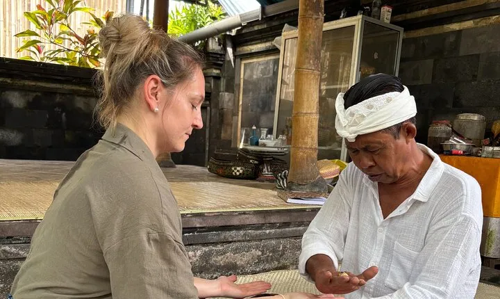 Spiritual Purification and Local Healer Visit Tour (ALL INCLUDED)