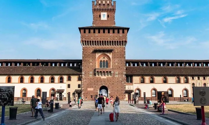 Discover Sforza Castle and Michelangelo’s Pieta Rondanini