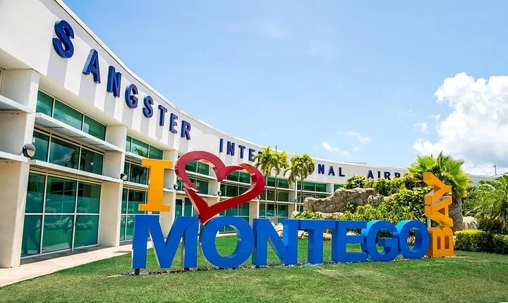 Private transfer from Mobay Airport To Ocho Rios