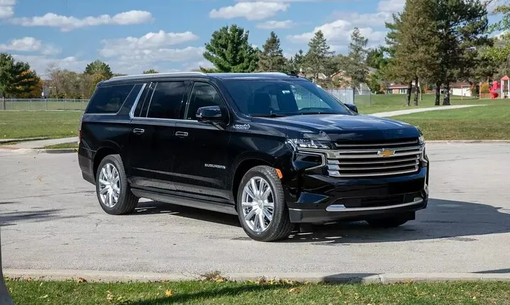 Luxury Transport from Mississauga to Toronto
