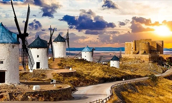 Influential Toledo & Bookish Consuegra, Full Day Tour from Madrid