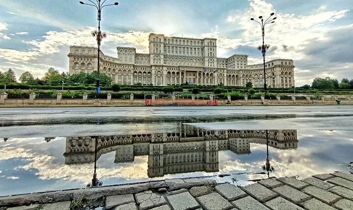 Bucharest Sightseeing - Half-Day Private Tour