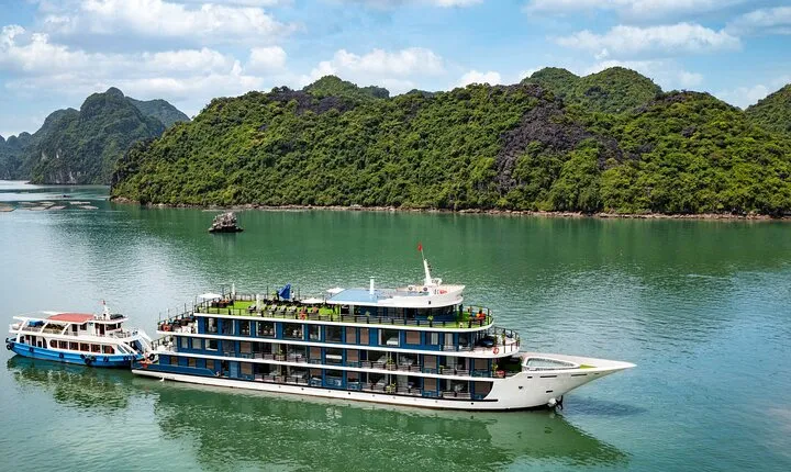 Lan Ha Bay 5 Star Overnight Cruise Tour, Meals, Kayak & Transfer