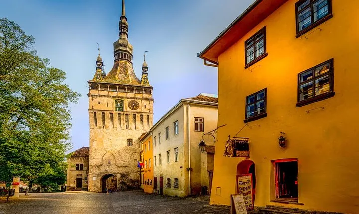 2-Day Medieval Transylvania with Brasov,Sibiu and Sighisoara Tour from Bucharest