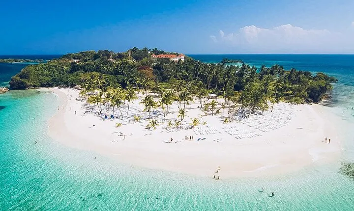 Punta Cana: Samaná, Lemon Falls and Bacardi Island