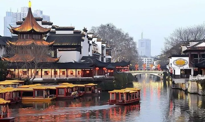 Private Nanjing Ancient capital city day tour with Lunch