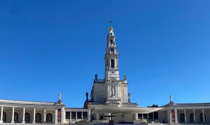 Private: Tour to the Sanctuary of Fátima and Pastorinhos departure from Lisbon