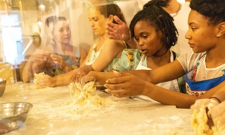 Fettuccine Alfredo and Ravioli Class with Grandma's Recipe